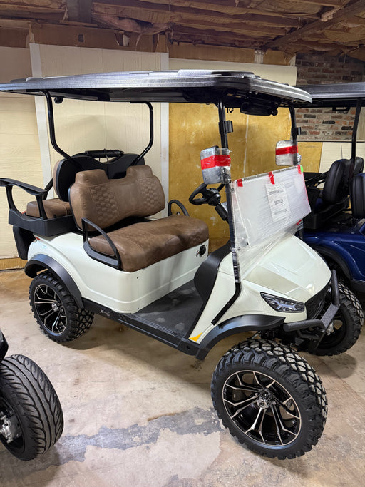 2025 Madjax X-Series 4 passenger Premium Lifted Lithium Golf Cart