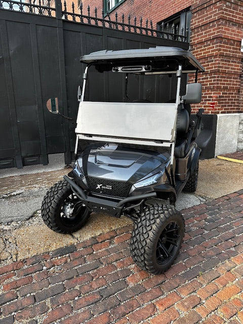 2024 Madjax X-Series 4 passenger Premium Lifted Lithium Golf Cart (used)