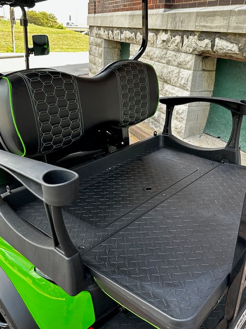 2024 Madjax X-Series 4 passenger Premium Lifted Lithium Golf Cart